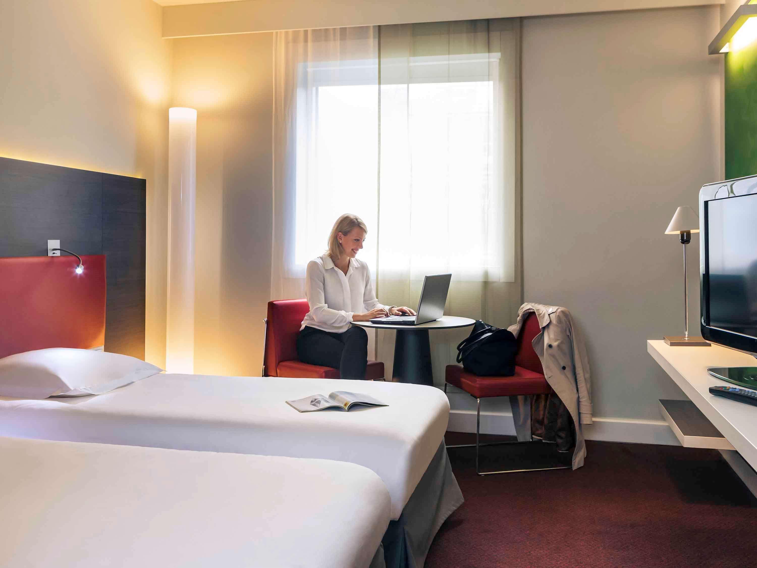 Mercure Paris La Defense Grande Arche Nanterre Dış mekan fotoğraf